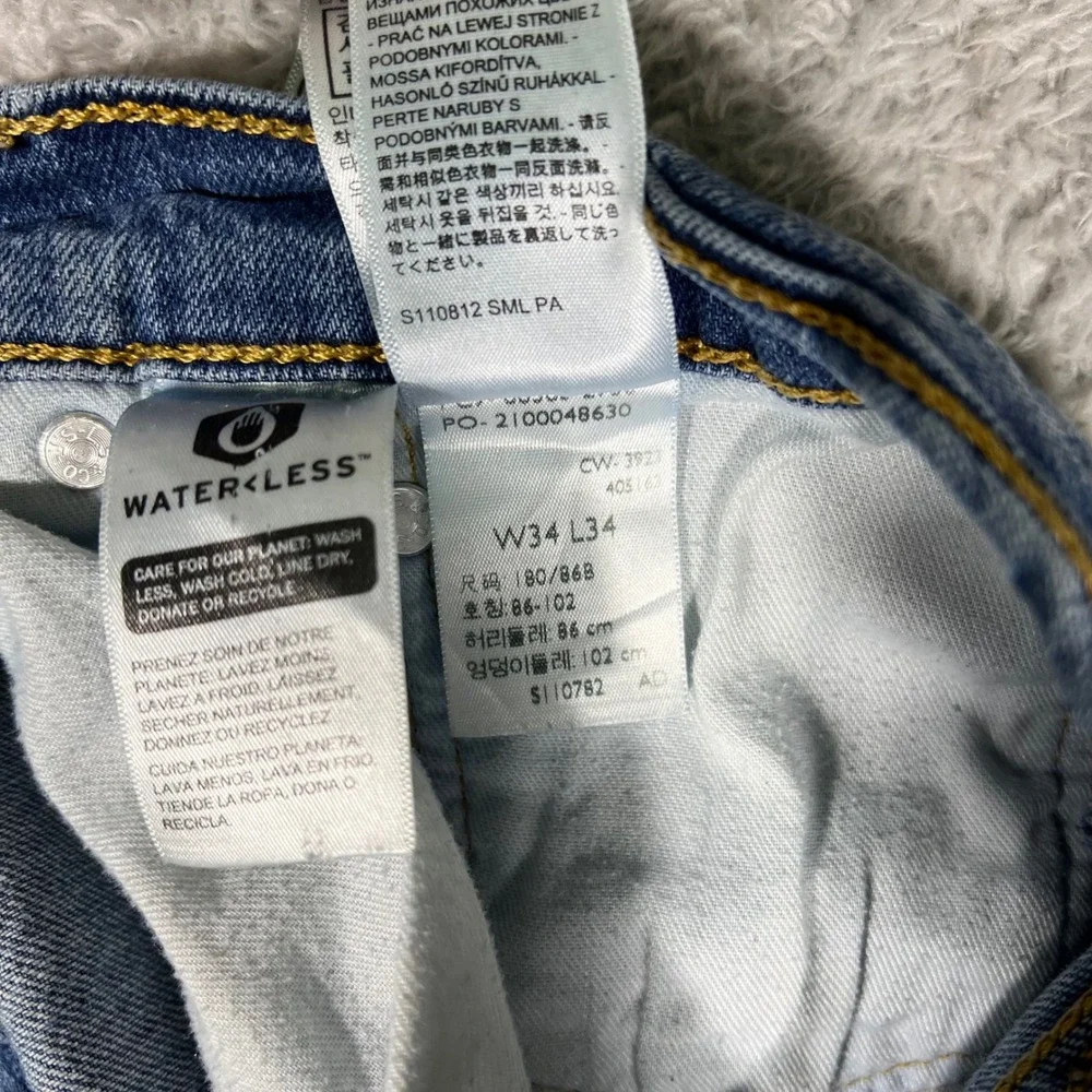 Levis 505 Regular Fit Straight Leg Jeans Mens 34x34 Medium Wash Blue Denim